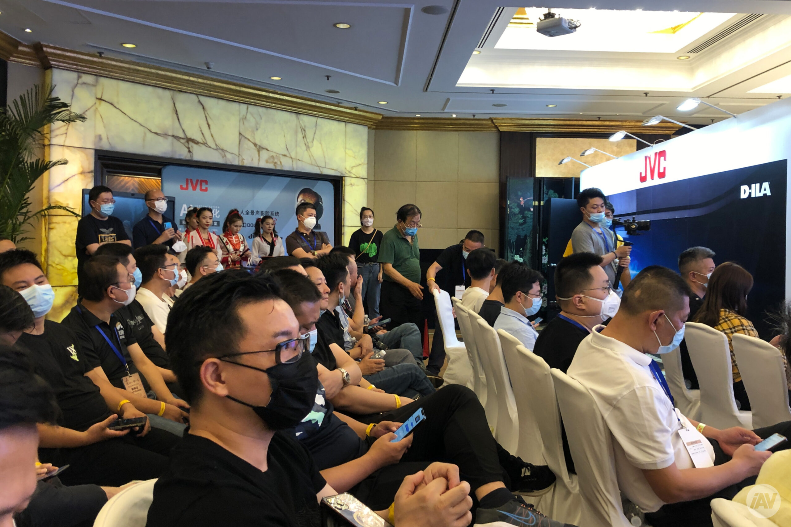 现场｜“充实8K投影阵型，推动视听娱乐革命”JVC在上海隆重举行了8K投影新品发布会！-影音新生活